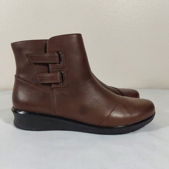 Clarks Hope Cody Brown Leather Ankle Comfort Boot Bootie - 7 - Good Condition - Picture 5 of 12